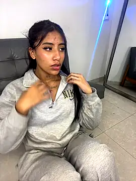 Deysha Garcias online show from November 5, 2025, 3:56 pm