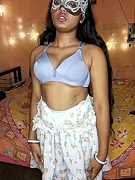 Snapshot of treasure_black chatting on October 29, 2025, 9:44 am treasure black online show from October 29, 2025, 9:44 am