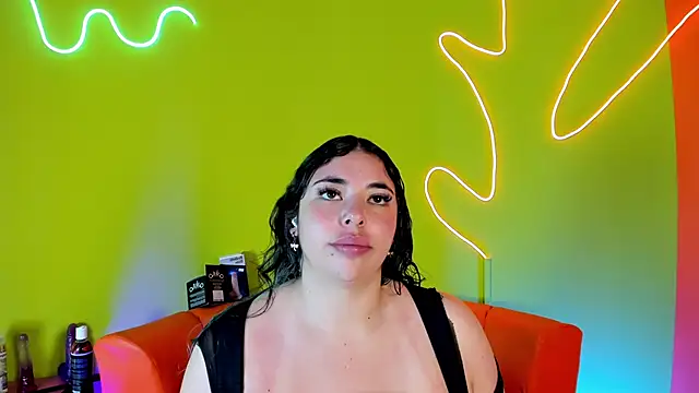 Bagiolett online show from October 16, 2025, 7:26 pm