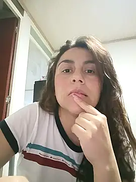 vanessa-titisM online show from March 24, 2026, 3:33 am