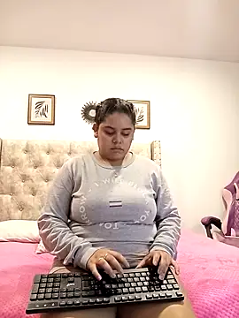 Anabelle 00  online show from October 25, 2025, 4:09 am