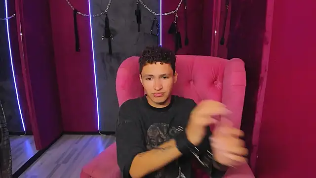 JonnyDarka online show from October 4, 2025, 10:46 am