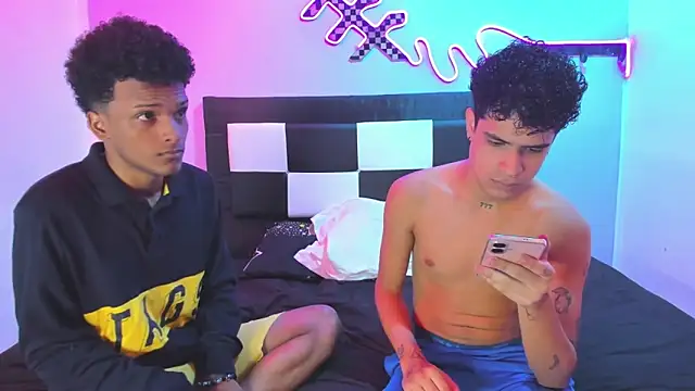 Lucky boys  X online show from April 7, 2026, 1:33 pm