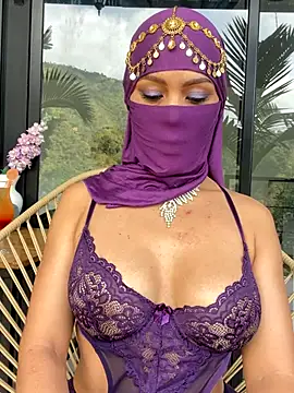  hafsa  online show from October 25, 2025, 8:47 pm