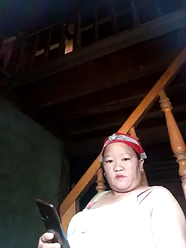 riso-00 online show from October 5, 2025, 3:38 am