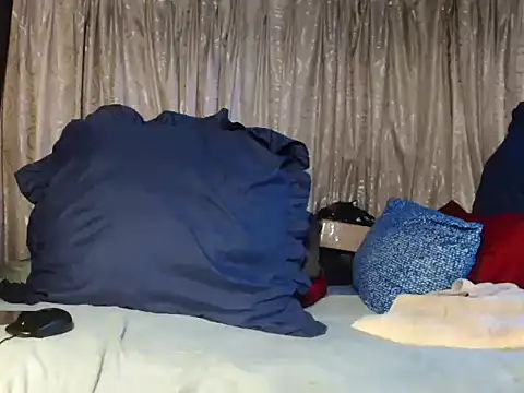 Bustyboobs02xx online show from December 2, 2025, 7:25 am