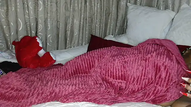 Bustyboobs02xx online show from February 17, 2026, 5:15 am