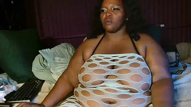 Bustyboobs02xx online show from April 18, 2026, 6:50 am