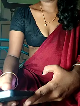 Snapshot of Tamil_Kavitha chatting on April 19, 2026, 4:45 am Tamil Kavitha online show from April 19, 2026, 4:45 am