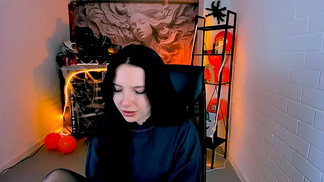JulsMumi online show from October 22, 2025, 10:15 am