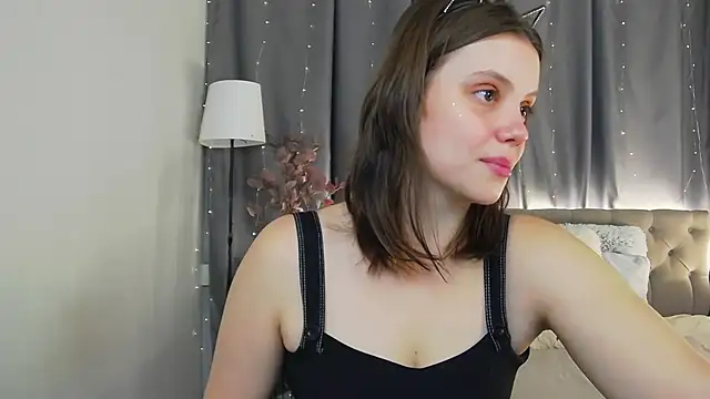 SoftLolli online show from September 20, 2025, 6:25 am