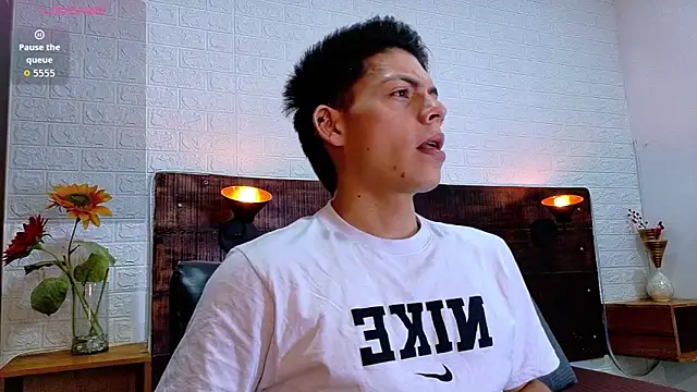 JhosuaVega online show from November 8, 2025, 9:35 pm