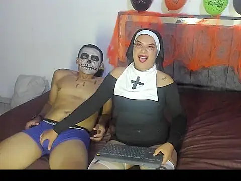 morenita sexlove online show from October 31, 2025, 2:29 pm