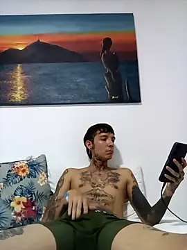 LaParKa31 online show from October 25, 2025, 1:35 am