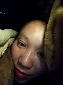 bonnie-00 online show from November 19, 2025, 11:05 pm