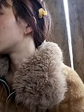 bonnie-00 online show from February 17, 2026, 4:31 am