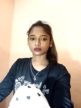 Snapshot of Alexia_holbert chatting on February 23, 2026, 6:22 am Alexia holbert online show from February 23, 2026, 6:22 am