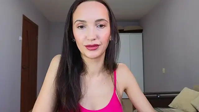 Lillian-Clark online show from December 18, 2025, 7:58 am