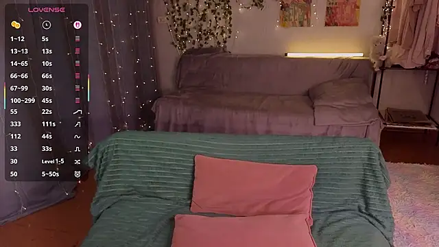 Snapshot of Aki_nohana chatting on February 28, 2026, 6:09 pm Aki nohana online show from February 28, 2026, 6:09 pm