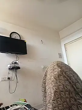 Snapshot of meenahotdarling chatting on September 23, 2025, 2:47 am meenahotdarling online show from September 23, 2025, 2:47 am