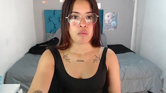 Snapshot of mia_sexgirl chatting on February 11, 2026, 12:32 pm mia sexgirl online show from February 11, 2026, 12:32 pm