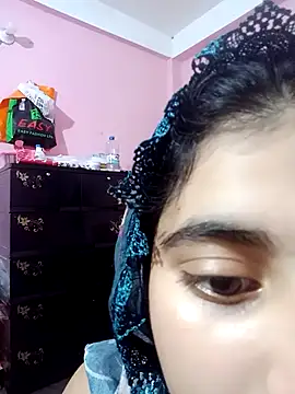 rasmiva online show from September 27, 2025, 7:57 am