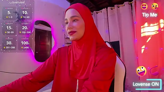 ShanaJamil online show from October 3, 2025, 12:13 pm