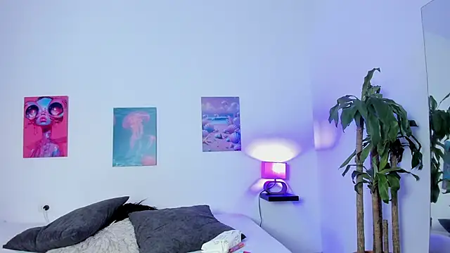 Snapshot of saray_rivas18 chatting on September 23, 2025, 11:13 am saray rivas18 online show from September 23, 2025, 11:13 am