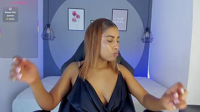 selena monroy online show from October 29, 2025, 11:23 am