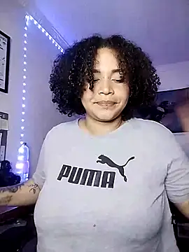 Snapshot of Julie_wallace chatting on March 12, 2026, 10:49 pm Julie wallace online show from March 12, 2026, 10:49 pm