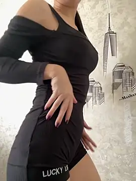 milka catt online show from September 23, 2025, 10:18 am