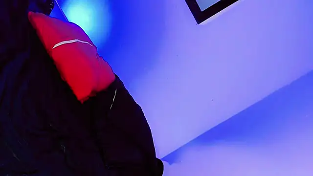 daniela dolls online show from April 4, 2026, 12:13 pm