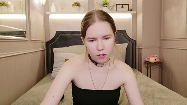 Alida Brice online show from November 11, 2025, 5:40 am