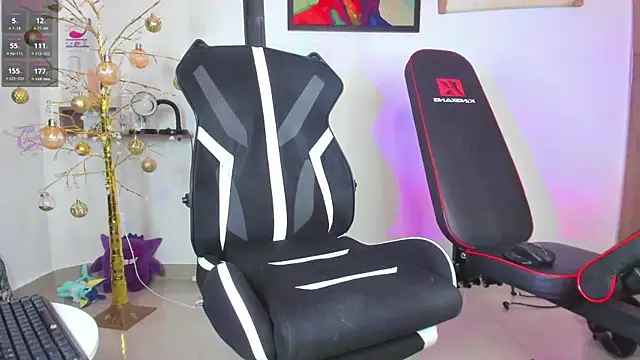 JordanRossie online show from December 13, 2025, 7:53 pm