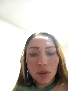 sweethellen30 online show from September 13, 2025, 7:13 pm