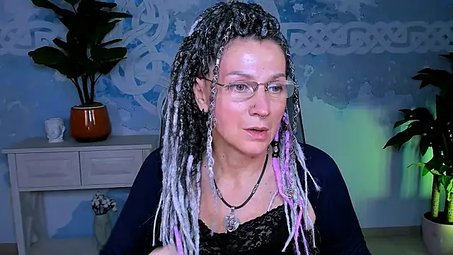 UmaSpace online show from September 27, 2025, 1:16 pm