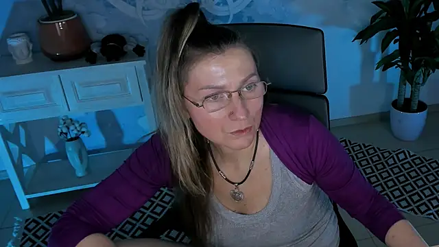 UmaSpace online show from November 27, 2025, 5:09 am