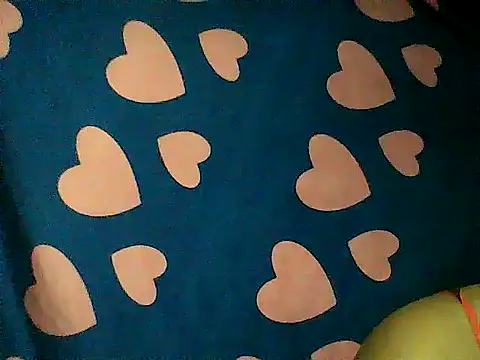 Huntrix2025 online show from October 5, 2025, 2:04 pm