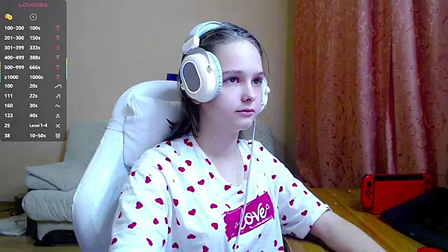 SharybbFace online show from November 1, 2025, 3:14 pm