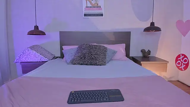 cloehill  online show from March 3, 2026, 11:49 am