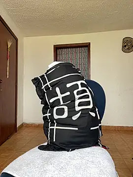 Sexyquerubin online show from December 22, 2025, 4:48 pm