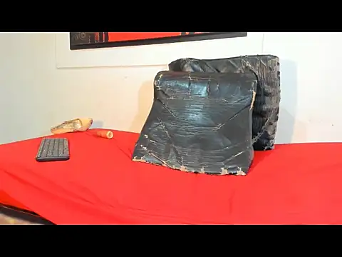 Snapshot of valeriapinkxx chatting on November 5, 2025, 8:20 pm valeriapinkxx online show from November 5, 2025, 8:20 pm