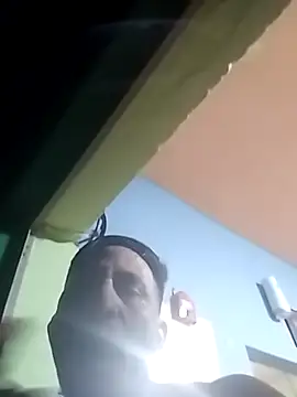 Snapshot of gabo_pajaso chatting on October 2, 2025, 5:36 am gabo pajaso online show from October 2, 2025, 5:36 am