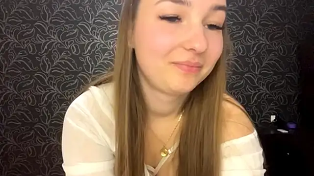 GemmaGunter online show from November 25, 2025, 8:20 pm