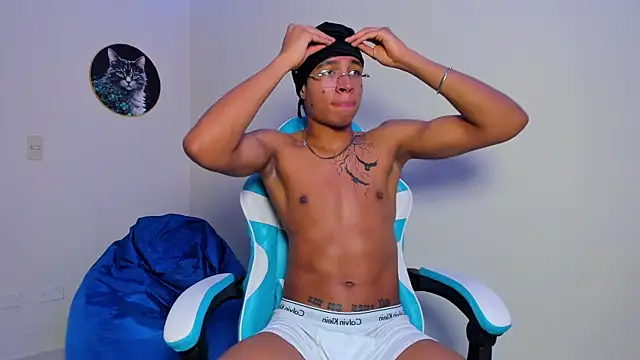 Snapshot of dann_cute028 chatting on September 19, 2025, 11:05 pm dann cute028 online show from September 19, 2025, 11:05 pm