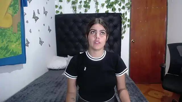 Snapshot of isabel_09 chatting on January 7, 2026, 2:58 am isabel 09 online show from January 7, 2026, 2:58 am