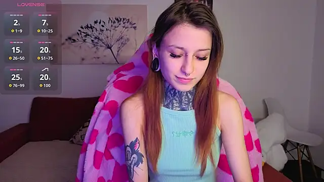 LilithPoison online show from September 14, 2025, 9:25 pm