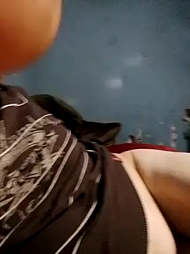 Snapshot of Jarektchurzewski chatting on October 6, 2025, 10:18 pm Jarektchurzewski online show from October 6, 2025, 10:18 pm