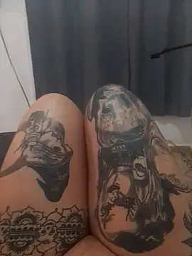 agnesvela online show from November 1, 2025, 7:21 am