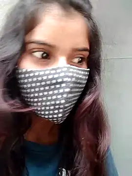 Aaisha-16 online show from September 19, 2025, 2:13 am